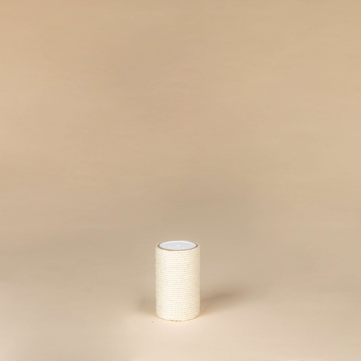 Sisal Pole 20 cm x 12 cmØ - M8 (Beige)