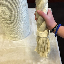 Translation missing: en.sections.featured_product.gallery_thumbnail_alt