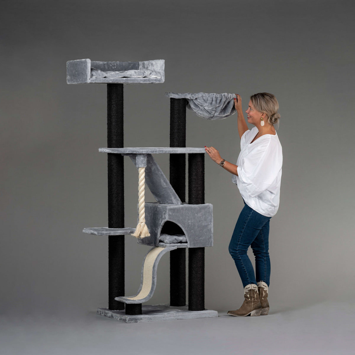 Cat Tree for large cats Cat Mansion (Blackline Light Grey