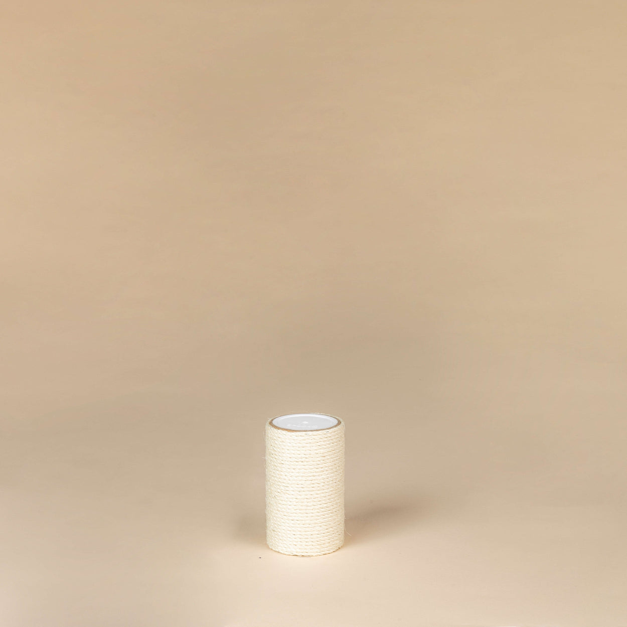 Sisal Pole 19.5 cm x 12 cmØ - M8 (Beige)