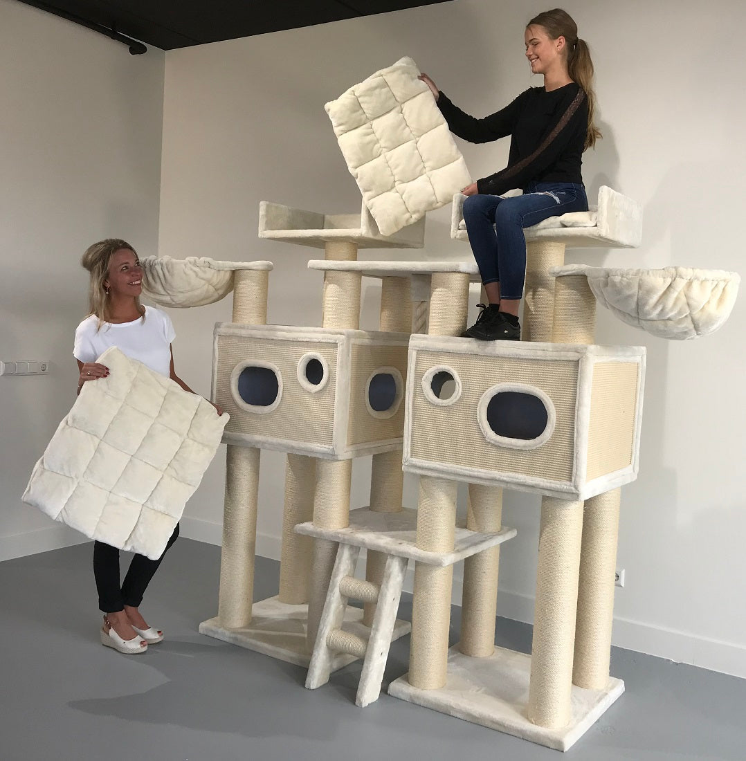 Royal Cat Palace Beige