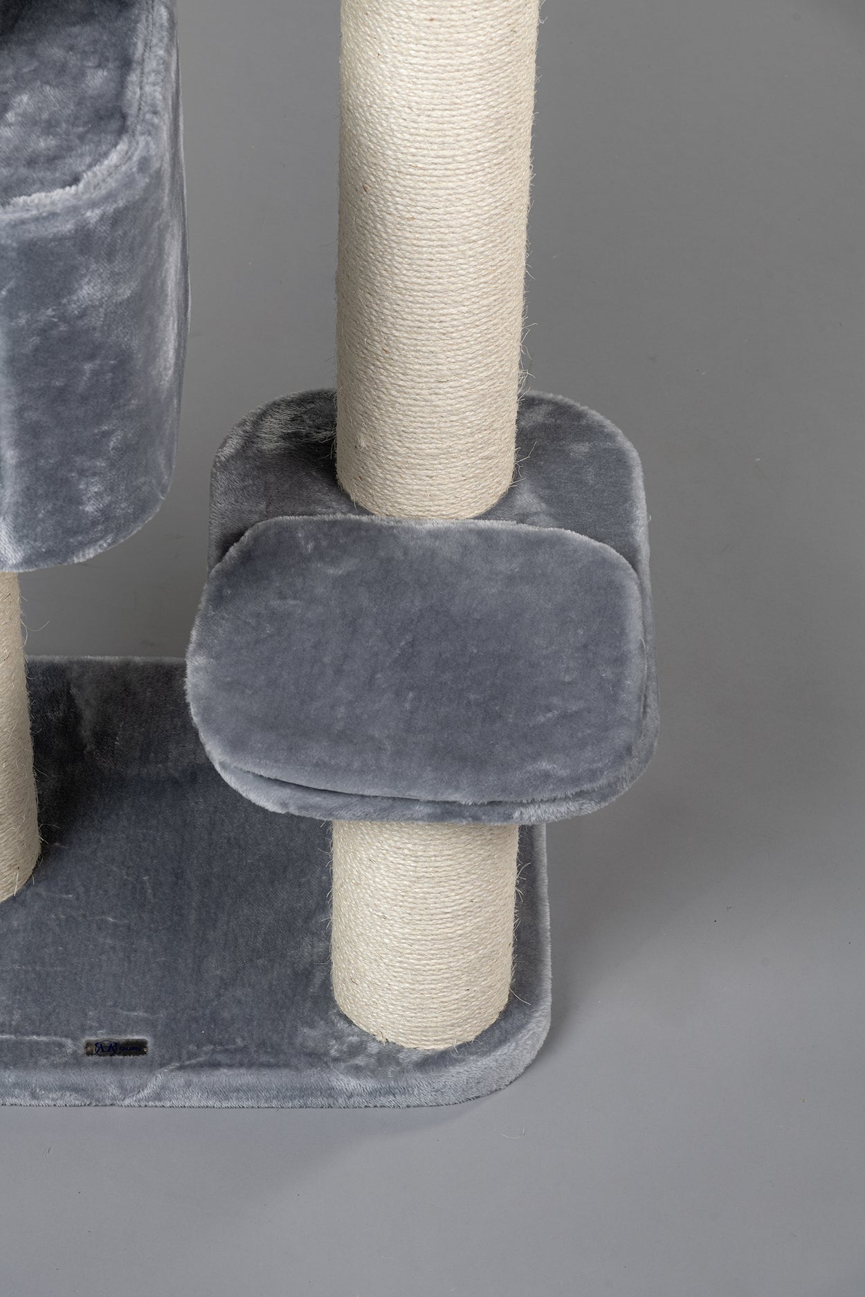 Big Cat Palace Light Grey