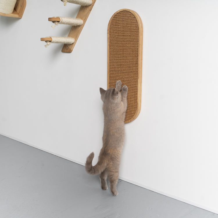 Cat Climbing Wall - Scratchboard de Luxe (Rubberwood Khaki)